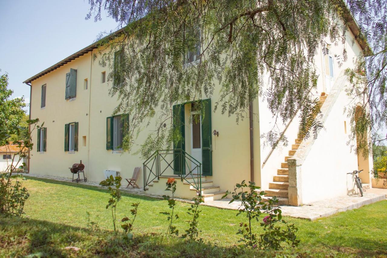 Agriturismo Morani サンタ・セヴェラ エクステリア 写真