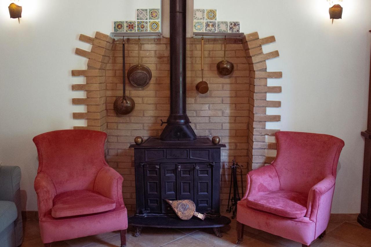 Agriturismo Morani サンタ・セヴェラ エクステリア 写真